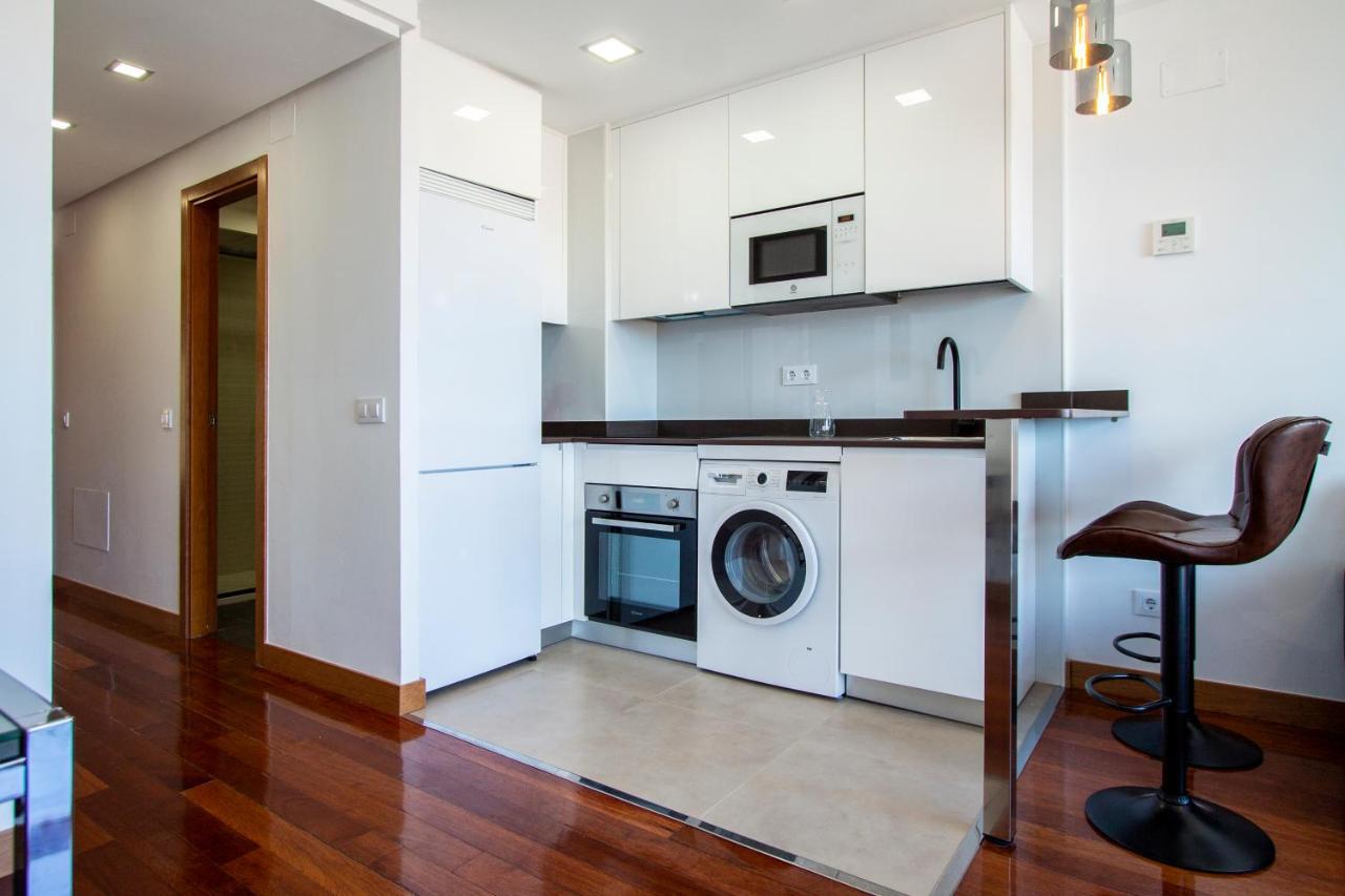 Apartamentos Castilla Luz Business Madrid Ngoại thất bức ảnh