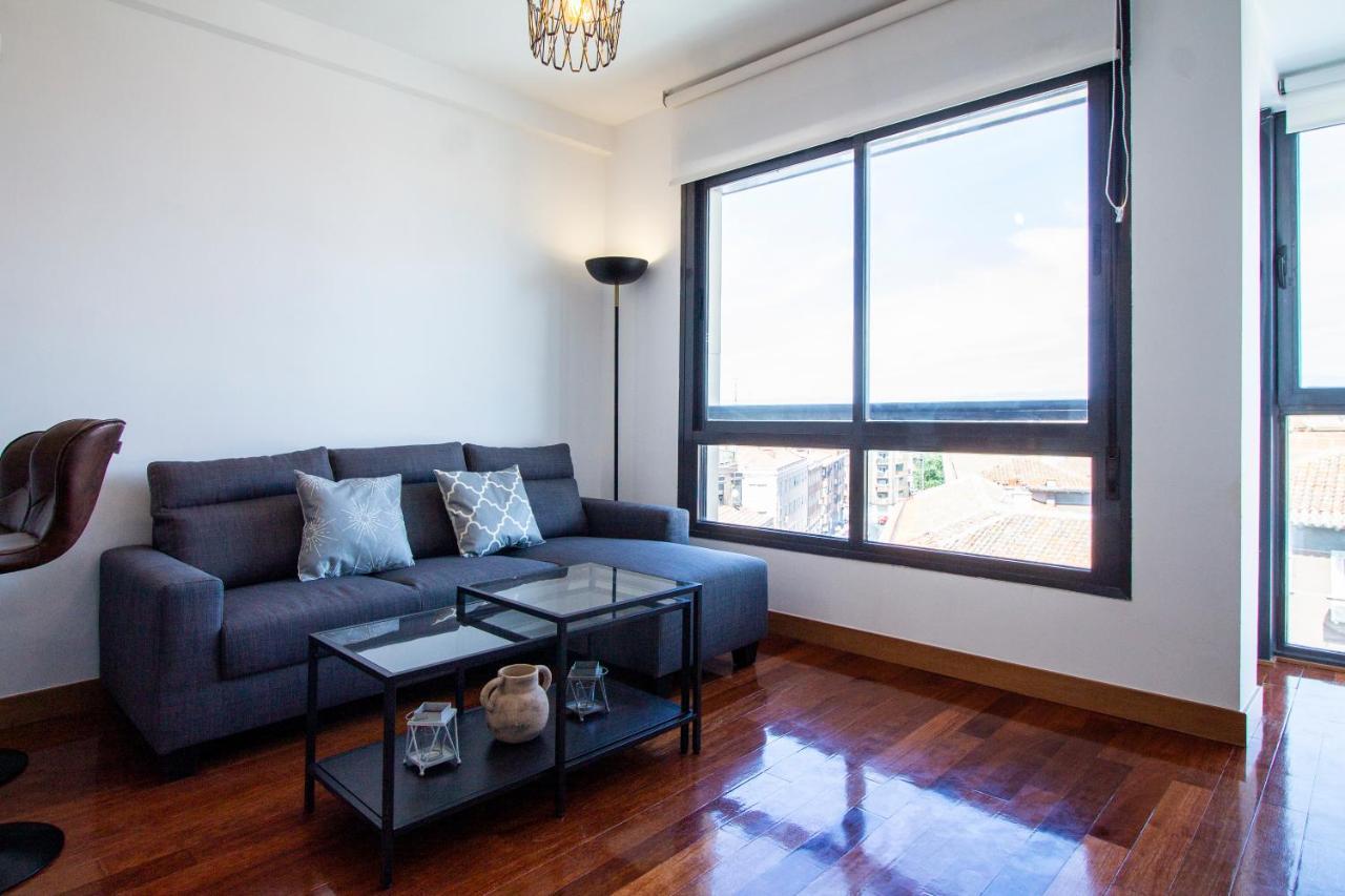 Apartamentos Castilla Luz Business Madrid Ngoại thất bức ảnh