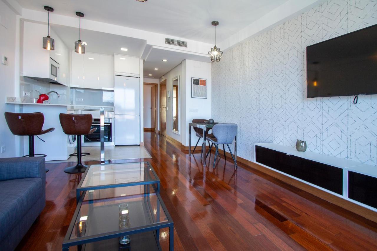 Apartamentos Castilla Luz Business Madrid Ngoại thất bức ảnh