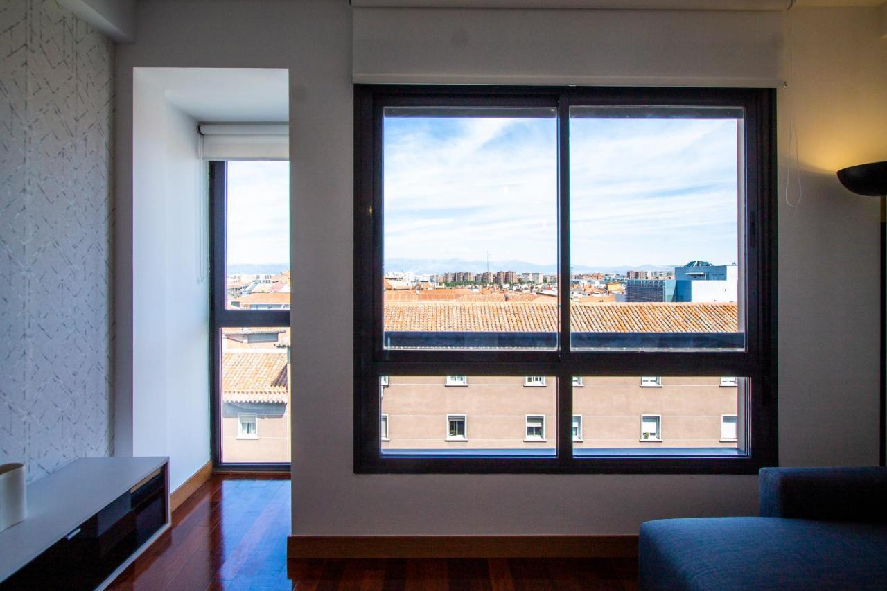 Apartamentos Castilla Luz Business Madrid Ngoại thất bức ảnh