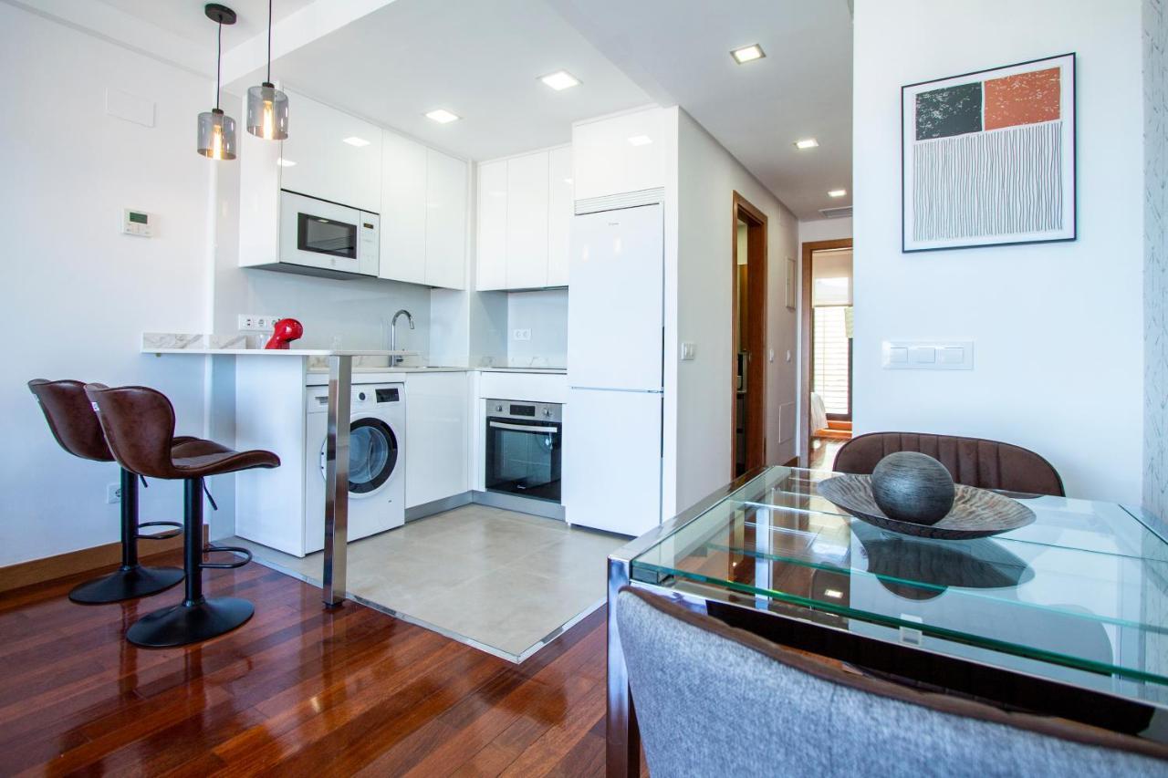 Apartamentos Castilla Luz Business Madrid Ngoại thất bức ảnh