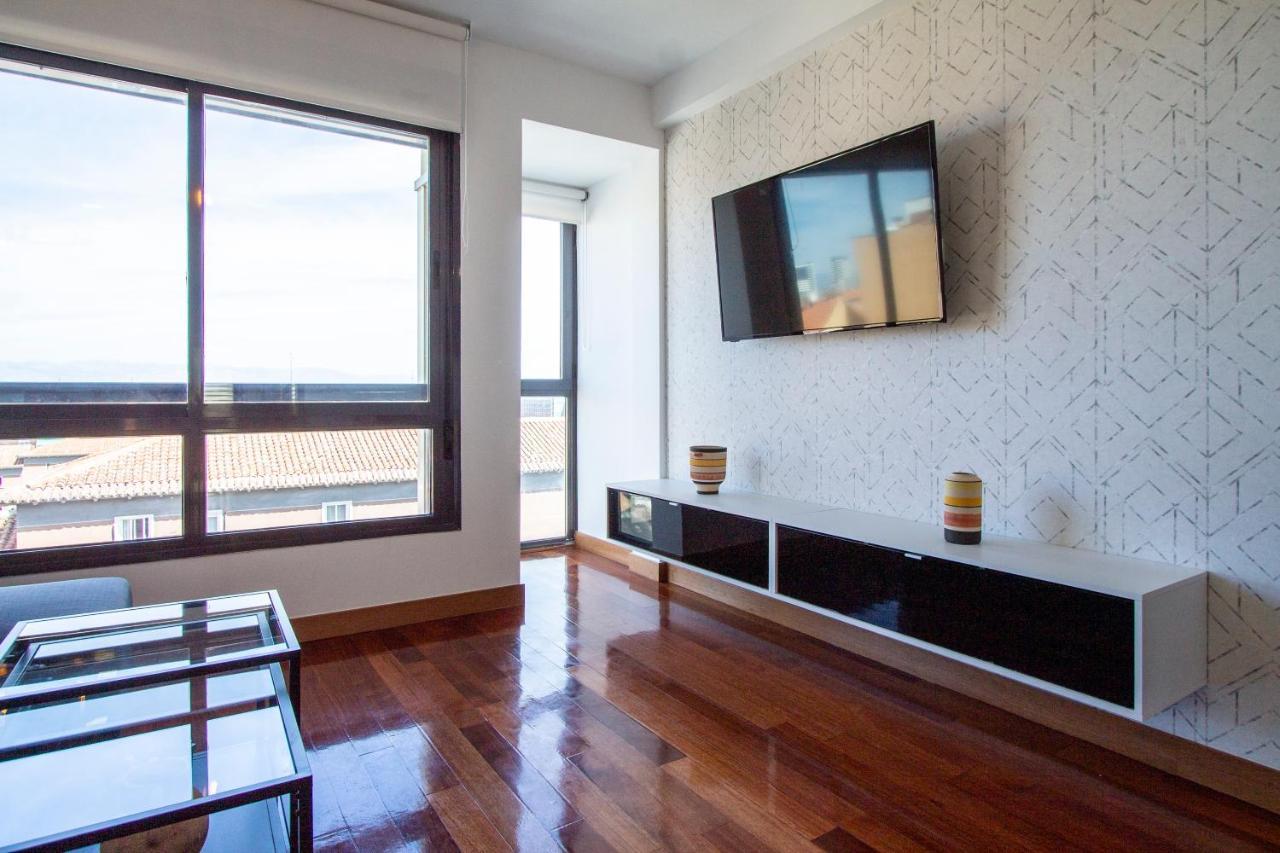 Apartamentos Castilla Luz Business Madrid Ngoại thất bức ảnh