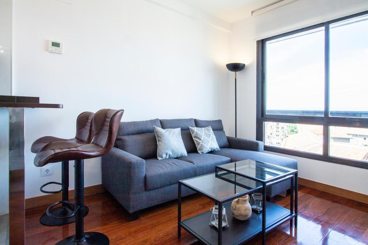 Apartamentos Castilla Luz Business Madrid Ngoại thất bức ảnh