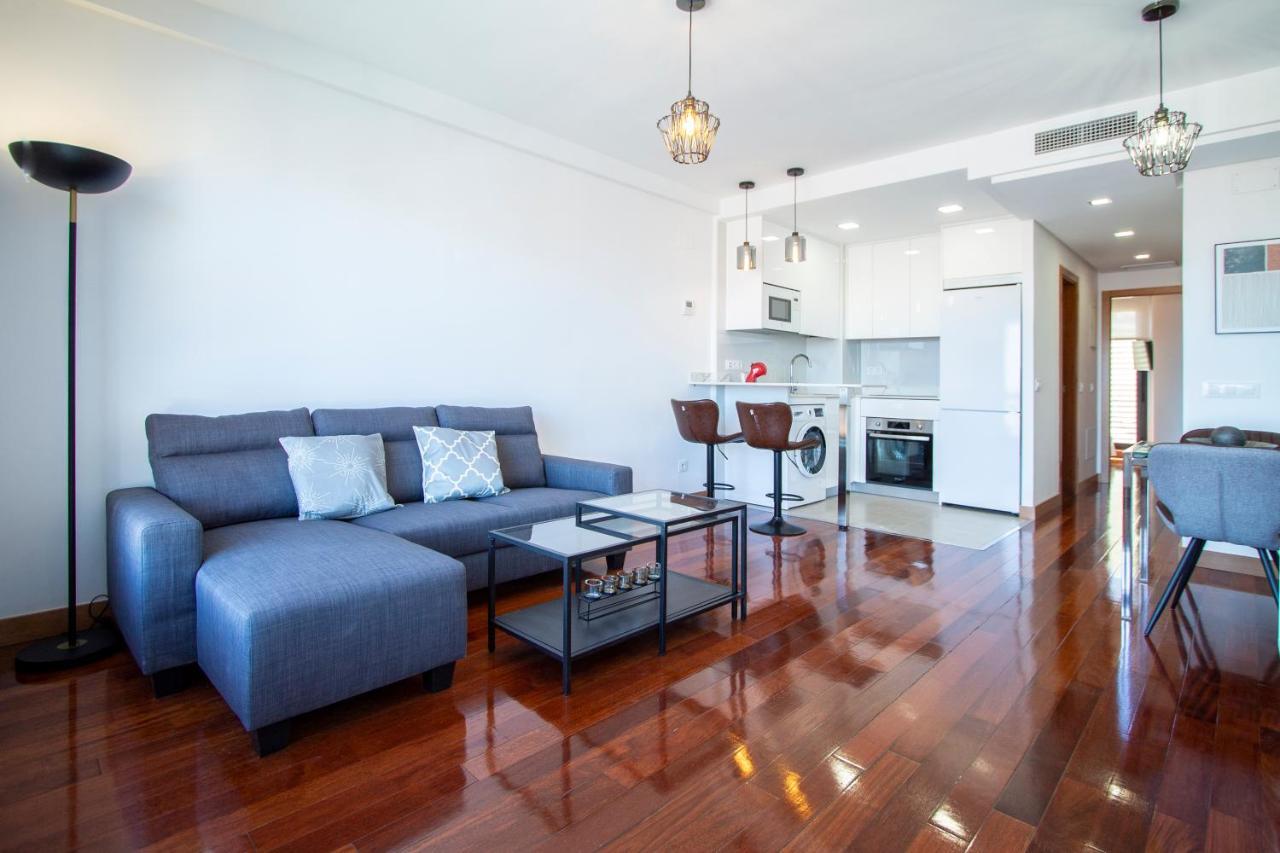 Apartamentos Castilla Luz Business Madrid Ngoại thất bức ảnh